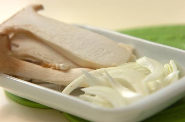 ごはんがすすむ！定番の豚丼 温玉のせ by 近藤 瞳さんの作り方の手順1