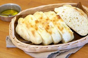 パン入門！どでかパン生地で作るフォカッチャ・ピザ