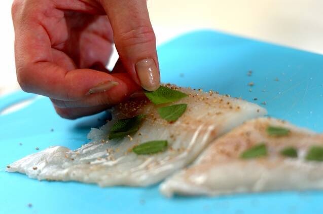 タラのサルティンボッカの作り方の手順1