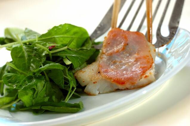 タラのサルティンボッカの作り方の手順4