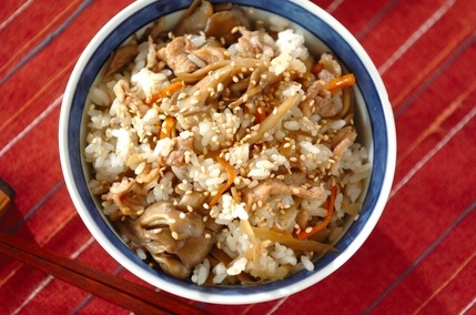 肉ゴボウとマイタケの混ぜご飯