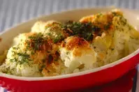 カリフラワーのパン粉焼き