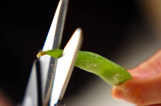 エビと枝豆の混ぜピラフの作り方の手順1