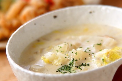 白菜のホワイトスープ