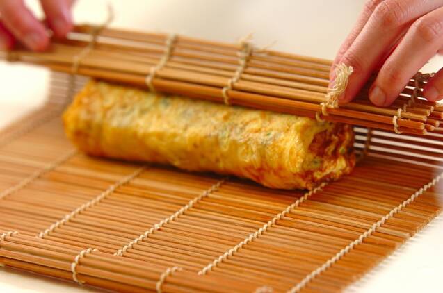 シラス干しとミツバ入りだし巻き卵の作り方の手順6