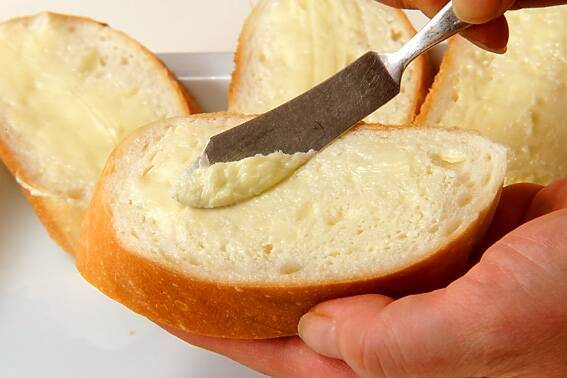 ガーリックトーストの作り方の手順5