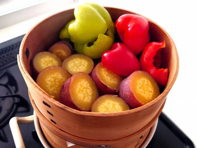 蒸し鶏と野菜のレムラードソースの作り方の手順7