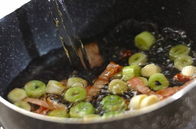 白ネギのスープの作り方の手順3