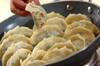 焼き餃子の作り方の手順7