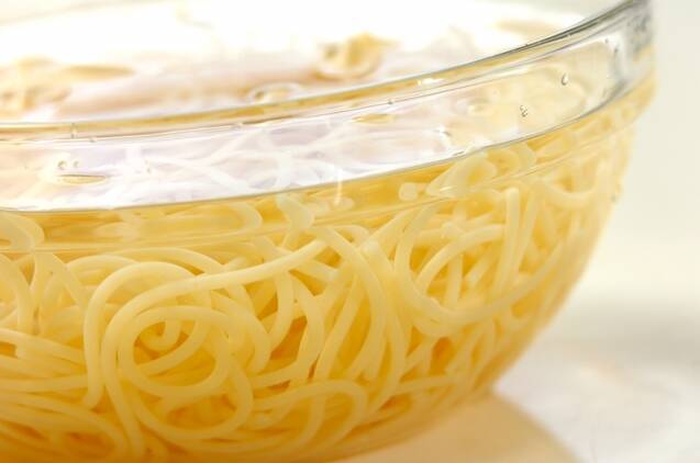 昔懐かしい味ナポリタン プロ直伝もちもち食感 by森岡 恵さんの作り方の手順3