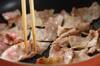豚肉と豆腐のチャンプルーの作り方の手順3