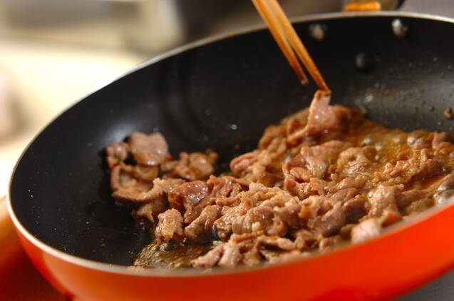 スナップエンドウと豚肉のオイスター炒めの作り方の手順5