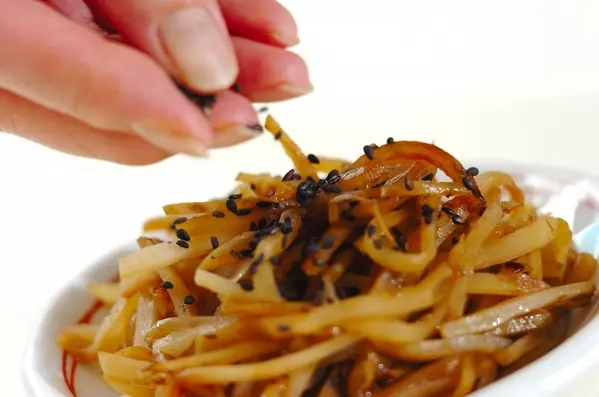 簡単ヘルシー!菊芋のキンピラの作り方2