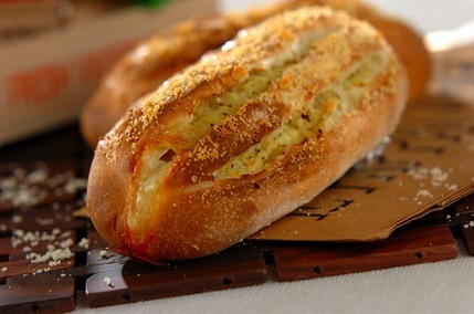 ジャガマヨチーズブレッド