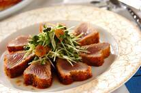 カツオのレアハーブ揚げ