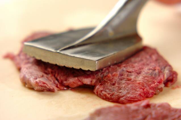 牛カツレツ風の献立の作り方の手順1