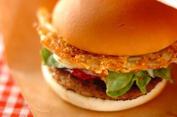 カリカリポテトハンバーガー