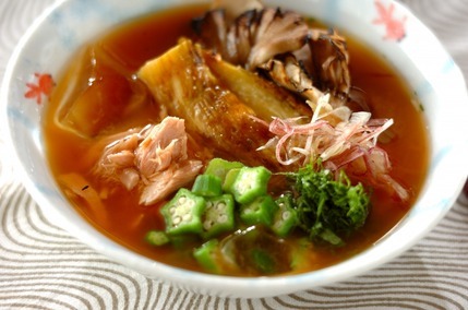 焼きナスとツナの冷たいみそ汁