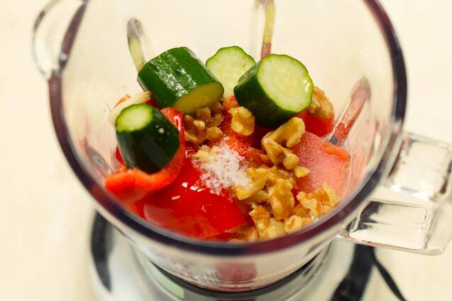 ほてりを冷まして抗酸化チャージ 冷製スープ・ガスパチョの作り方の手順4