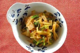 ゴマたっぷりセロリのきんぴら