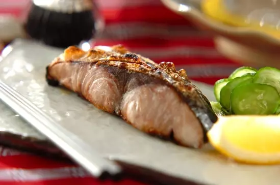 ハマチの塩焼き レシピ 作り方 E レシピ 料理のプロが作る簡単レシピ