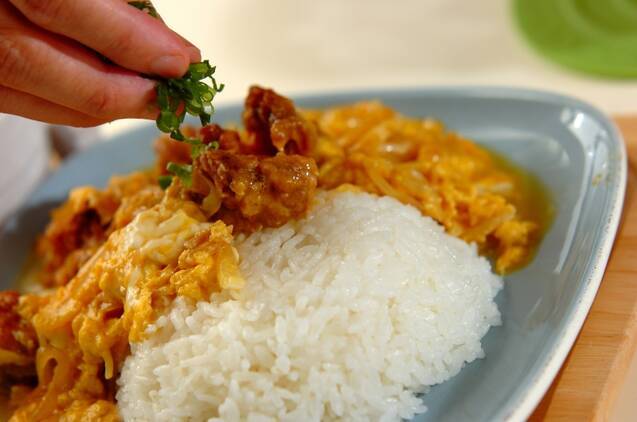 唐揚げ親子丼プレートの作り方の手順4