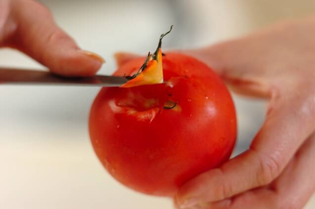 トマトと甘酒のスムージーの作り方の手順1