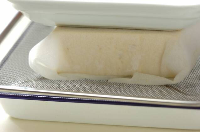 ご飯がすすむ！苦くないゴーヤチャンプルの作り方の手順1