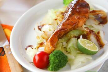 柑橘香る！秋鮭の和風ソテー