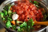 鶏肉と春野菜のトマトソースパスタの作り方2