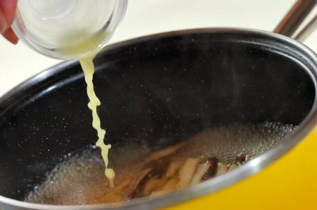 とろろ昆布入りショウガ汁の作り方の手順3