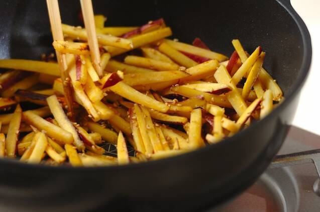 サツマイモの塩きんぴらの作り方の手順3