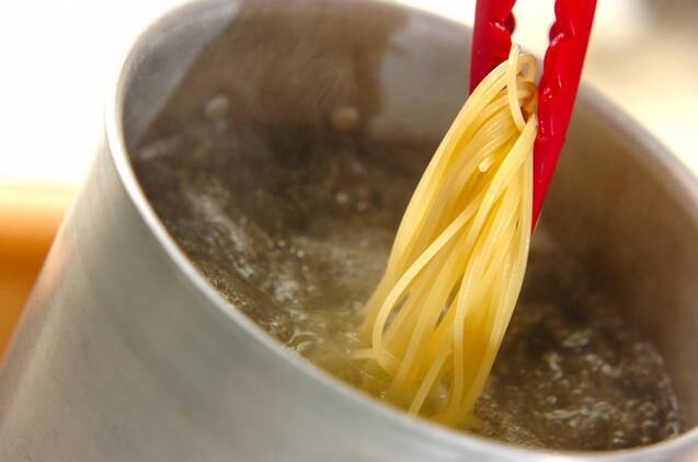 たっぷりキノコのスパゲティーの作り方の手順5