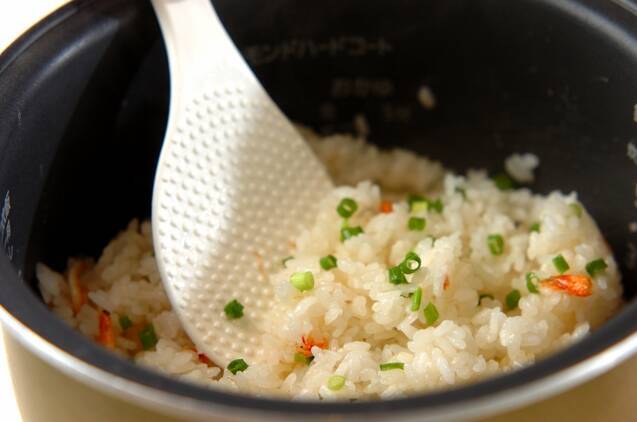 干しエビとネギの炊き込みご飯の作り方の手順3