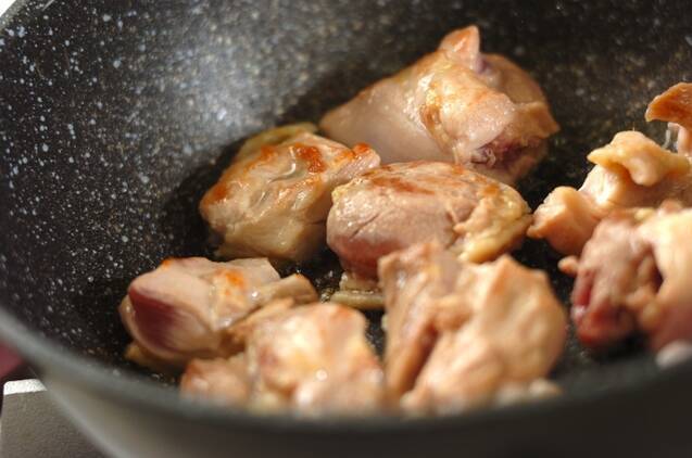鶏肉のゴマみそ炒め煮の作り方の手順2