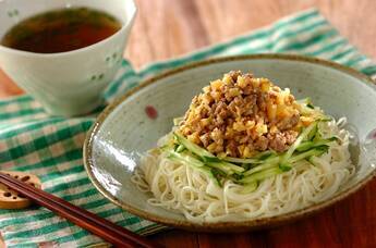 肉みそ素麺の献立