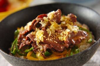 ガーリック牛タン丼