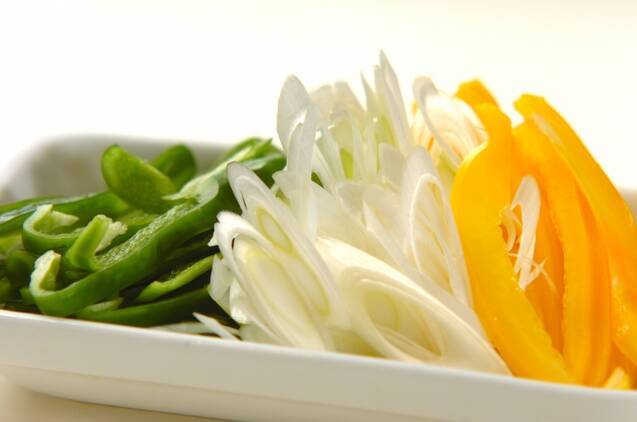 ガーリック牛タン丼の作り方の手順1