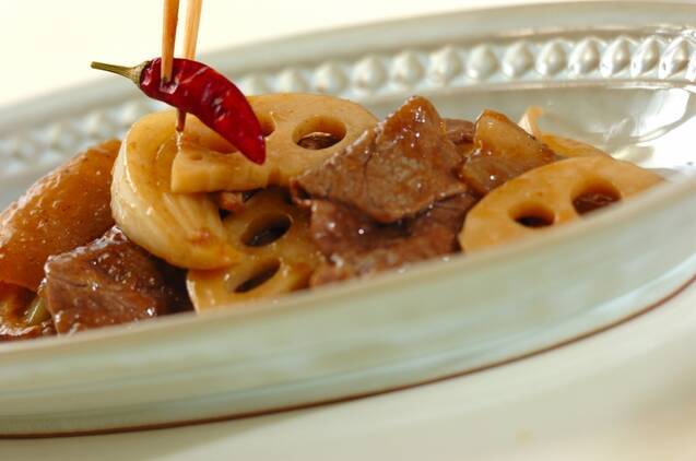 牛肉とレンコンの唐辛子炒めの献立の作り方の手順8