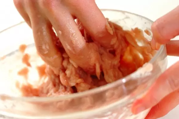 冷凍卵の月見つくねの作り方1