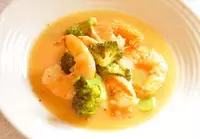 エビの殻を使って本格濃厚スープ「エビのビスク風」