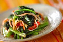 ホウレン草とカニカマの塩バター炒め