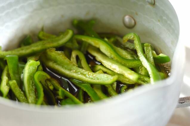 ピーマンの甘辛煮の作り方の手順2