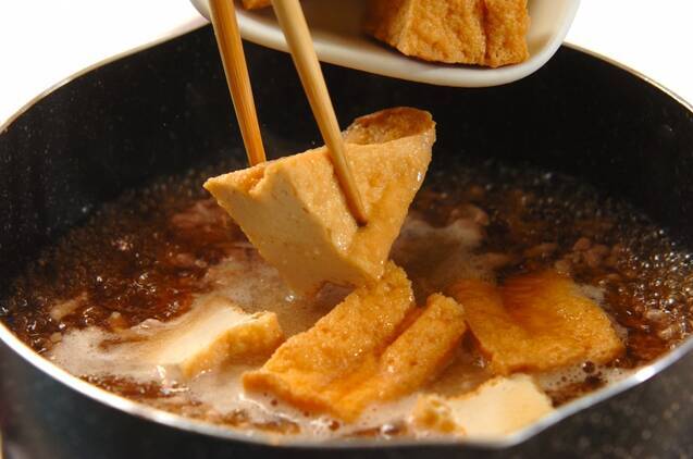 厚揚げとカブの豚そぼろ煮の作り方の手順4