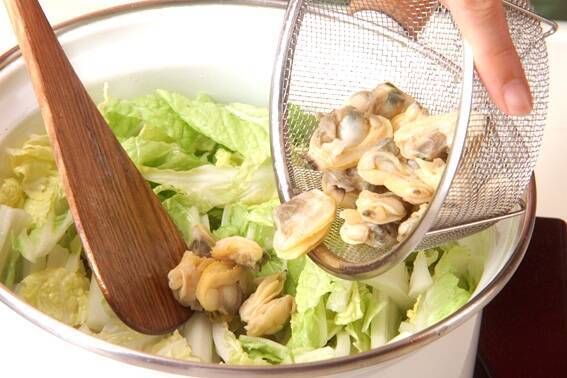 具だくさんで大満足！濃厚クラムチャウダーの作り方の手順7