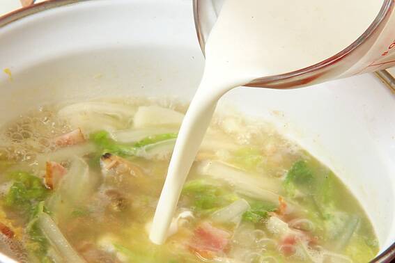 具だくさんで大満足！濃厚クラムチャウダーの作り方の手順8