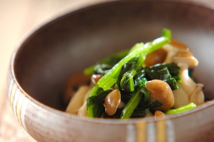 ホウレン草のからし和え