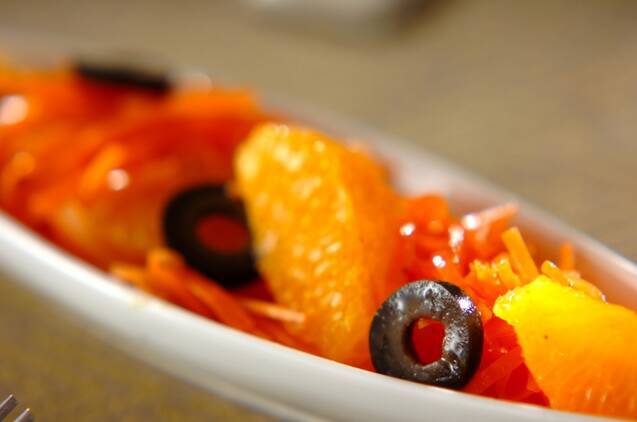 ニンジンとオレンジのサラダ