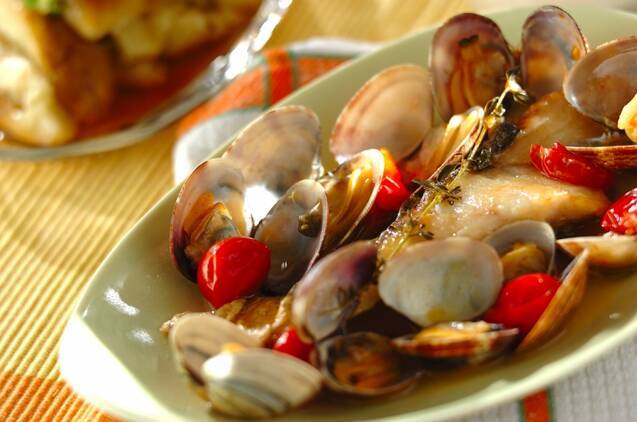 魚介のワイン蒸し