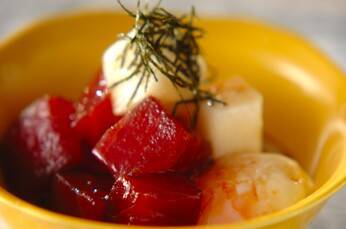 漬けマグロの温泉卵和え